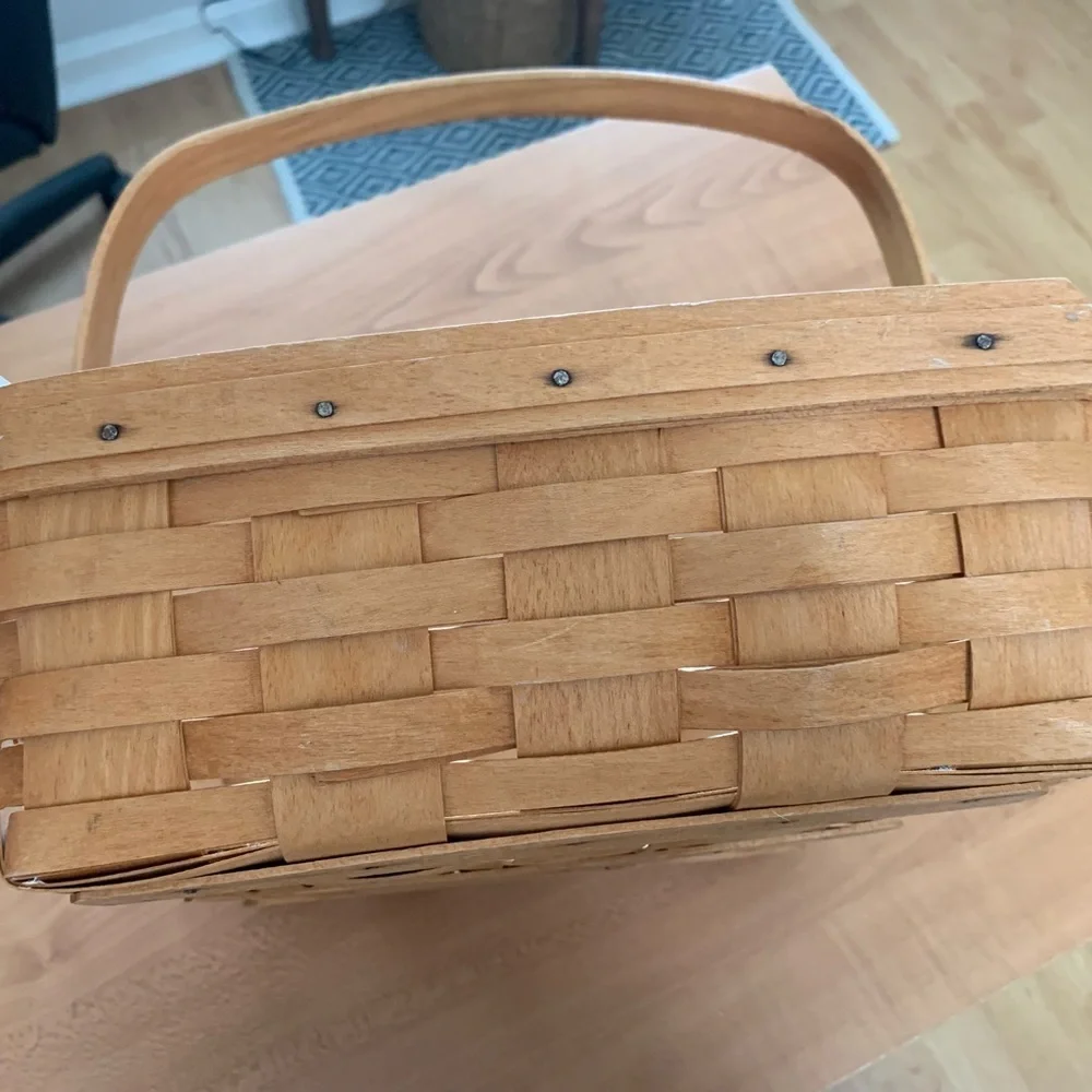 Longaberger rare pie or berry basket large size 1996 vintage